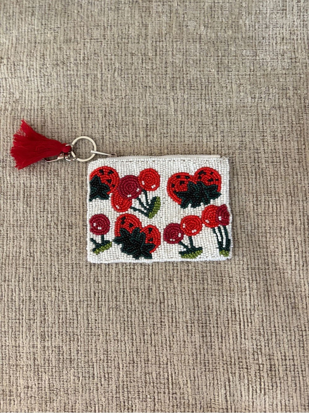 Beaded Floral Card Holder Keychain - Red